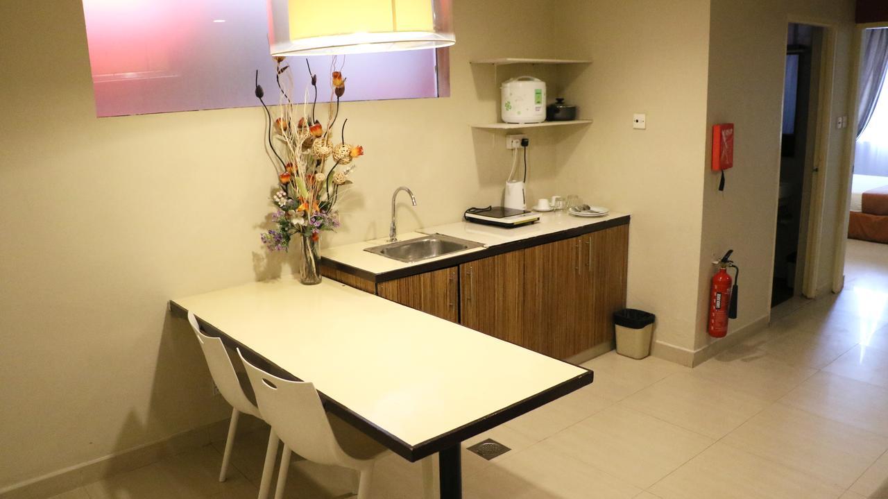Legallery Suites Hotel Bandar Seri Begawan Eksteriør billede